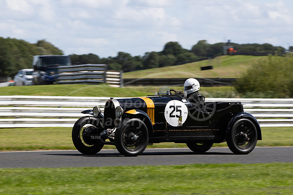 25 Timothy Dutton