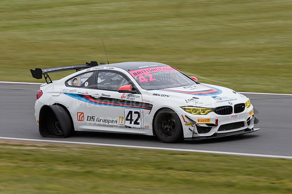 42  Century Motorsport - BMW M4 GT4  Mark Kimber / Jacob Mathijs