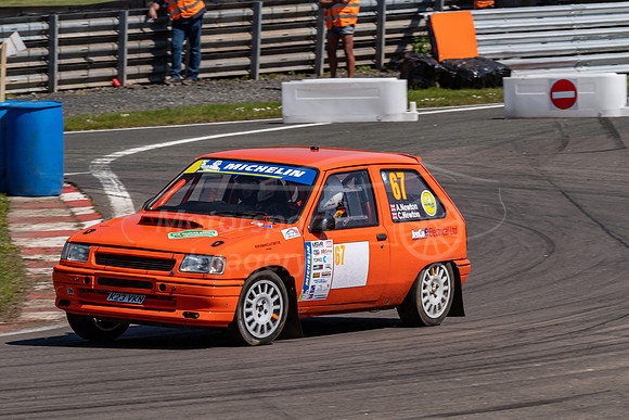 67, Anthony Newton, Christopher Newton, Vauxhall Nova