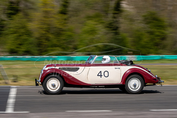 40  Anthony COSTIGAN, FRAZER NASH/BMW 327/80 DHC