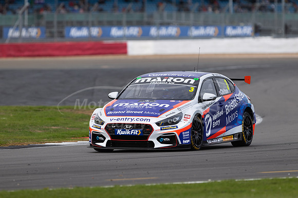 3 Tom CHILTON
