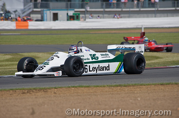 Williams FW07D, Roy Walzer