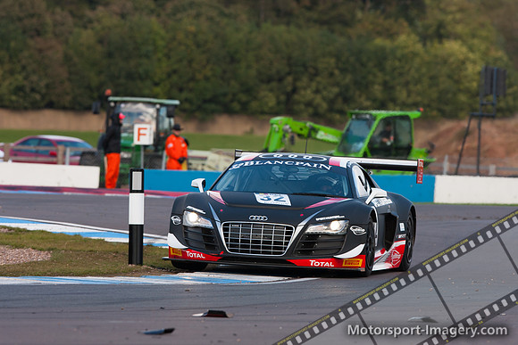 32  Belgian Audi Club Team WRT   Audi R8 LMS  Adam Carroll / Lau
