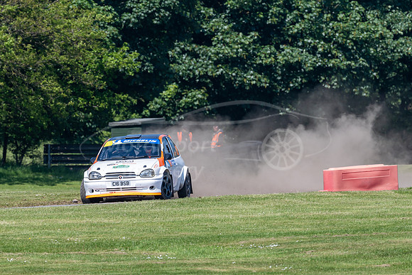 99, Danny Davies, Liam McCallion, Vauxhall Corsa