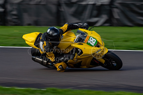 18 Jamie Tibble Kawasaki