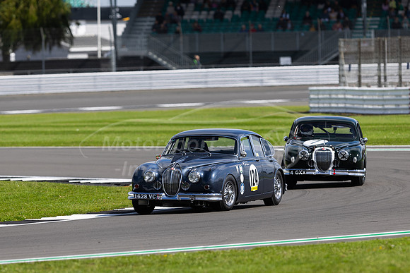 Nigel Webb & John Young in their Jaguar Mk2 during a sunny Ecuri
