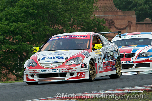 Lee Wood