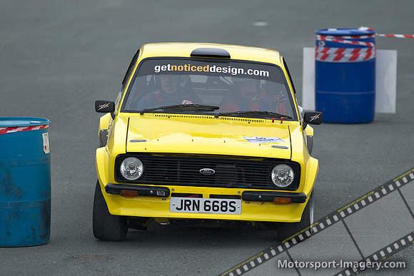 Brian Davis, James Vaughan, Ford Escort
