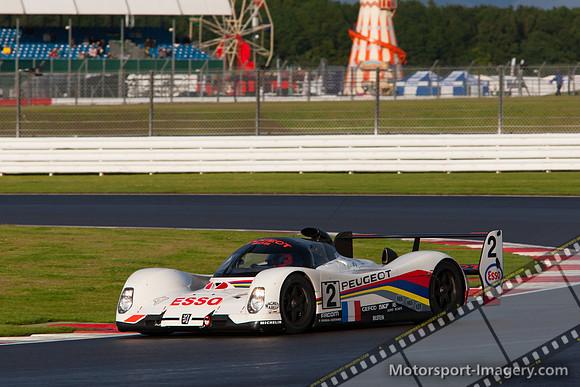 2  PEUGEOT 905 Evo 1B