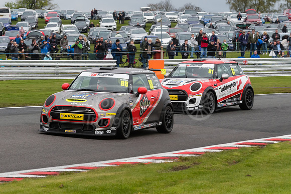 88  Reece Barr, 61  James Turkington,