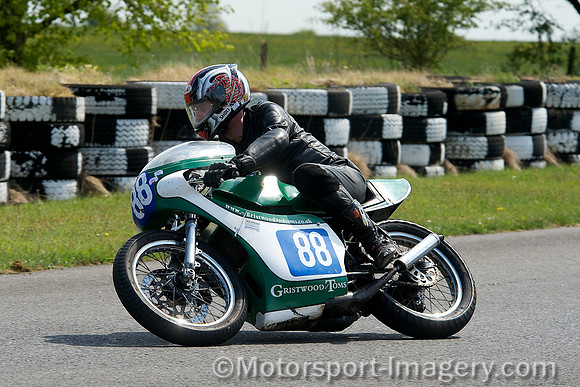 Post Classic 350cc