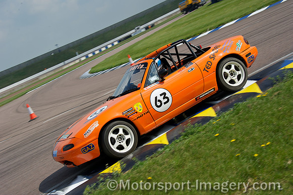 Mazda MX5 , Rhys Jenkins