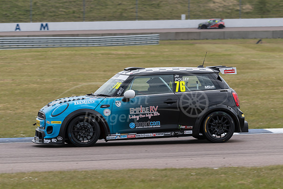 76  Jo POLLEY