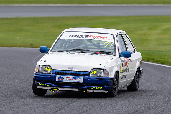 Chris JONES Ford Escort XR3i