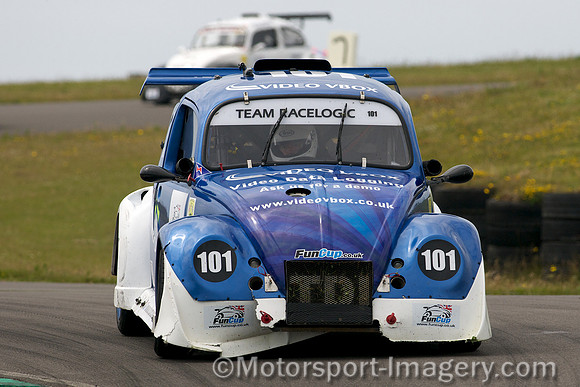 Julian Thomas, Derek Johnston, Nigel Greensall, JPR Racelogic