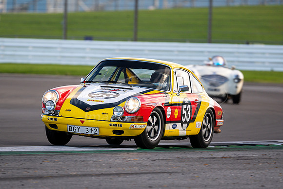 53 Christian Coll / Seb Perez