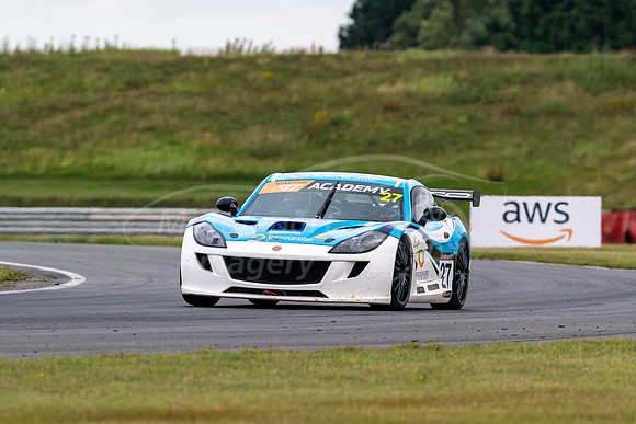 27 Roy Alderslade