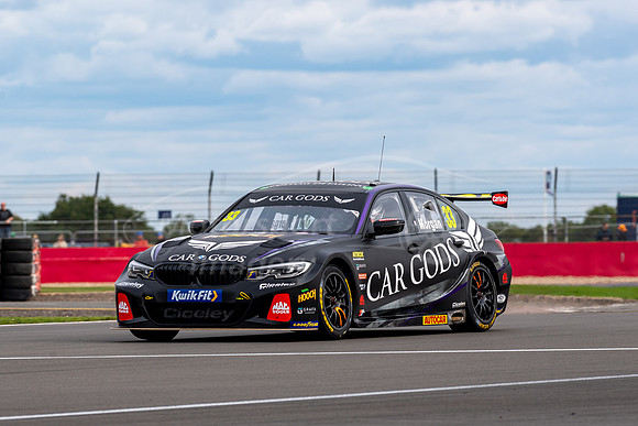 33 Adam Morgan, Car Gods with Ciceley Motorsport BMW