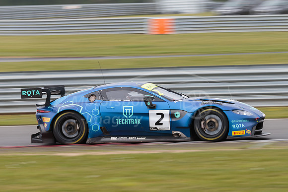 2  TF Sport - Aston Martin V8 Vantage GT3  Mark Farmer / Nicki T
