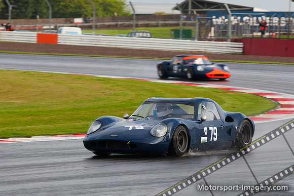 Ross Warburton/Andrew Newall  Chevron B8