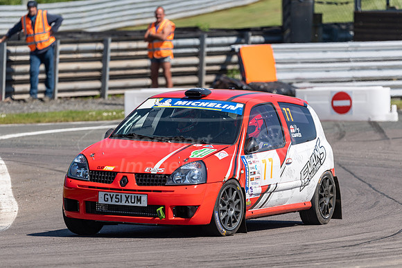 77, Nathan Evans, Rhys Williams Edwards, Renault Clio Cup,