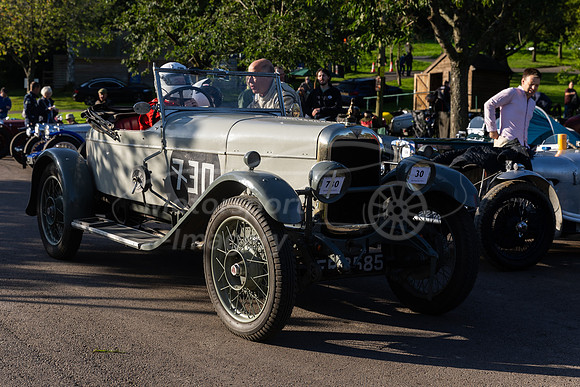 30 Roger Lear