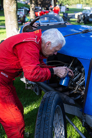 70 Geoffrey Ironside