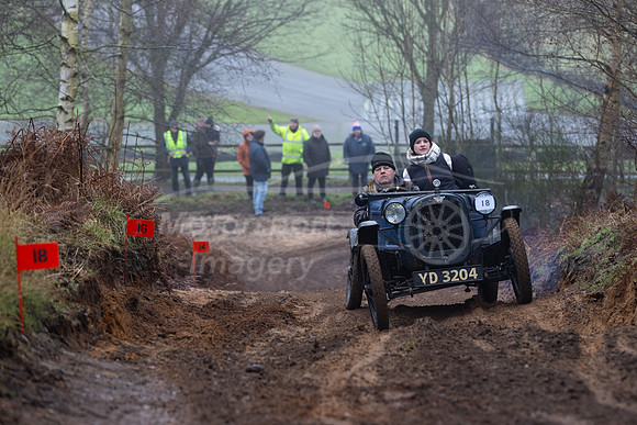 18 Martin Whittaker/Rosie Whittaker