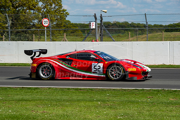 52  AF Corse  Niek Hommerson / Louis Machiels / Andrea Bertolini