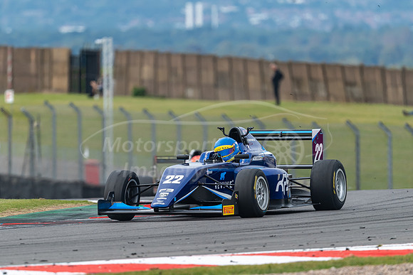 22 Lucas Petersson  Carlin