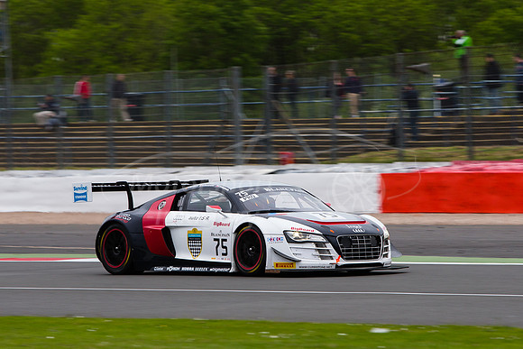 75  Filip Salaquarda / Marco Bonanomi / Frederic Vervisch