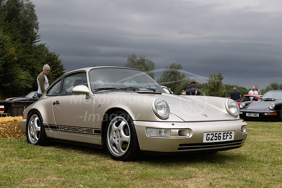 G256 EFS  Porsche 911 Carrera 4