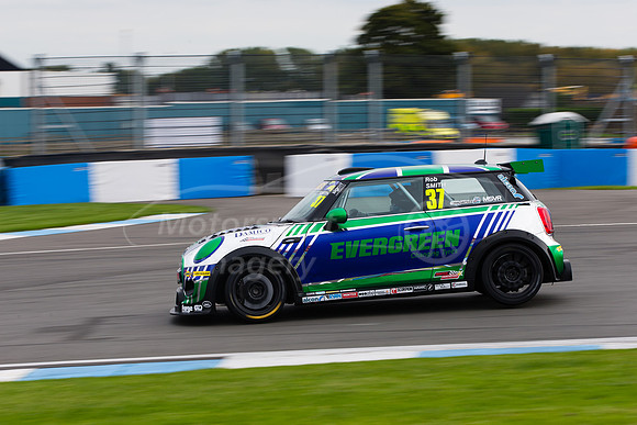 37  Rob SMITH