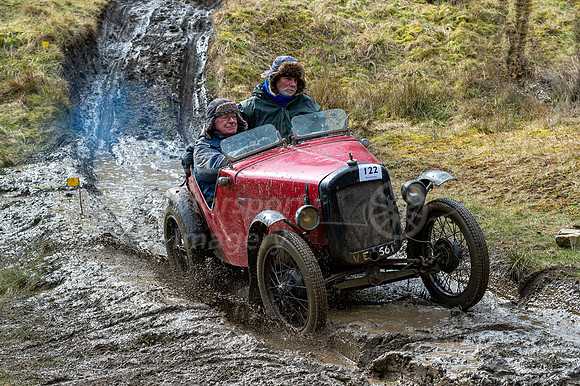 122  Clive Press  AUSTIN 7 ULSTER VE 561