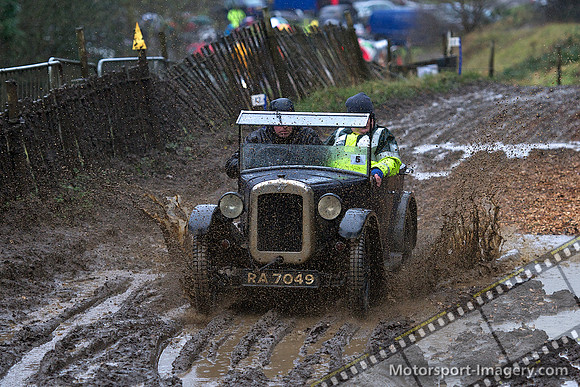 RA 7049  Nigel Glover
