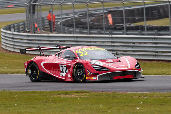 22  Balfe Motorsport - McLaren 520S GT3  Shaun Balfe / Rob Bell