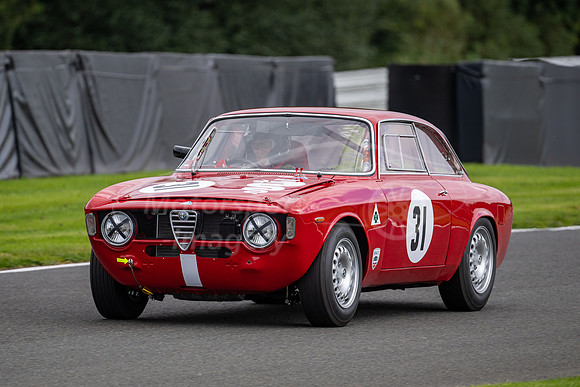 31 Paul Wallis Alfa Romeo Giulia Sprint GT