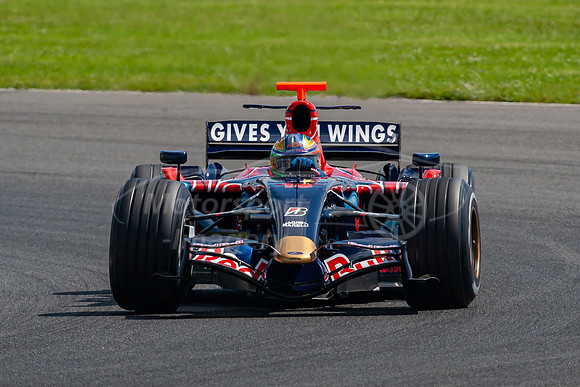 Torro Rosso, Tonio Luzzi