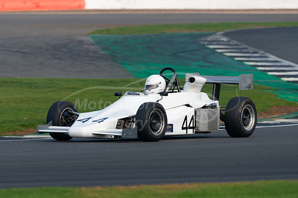 44 Robert Pearson
