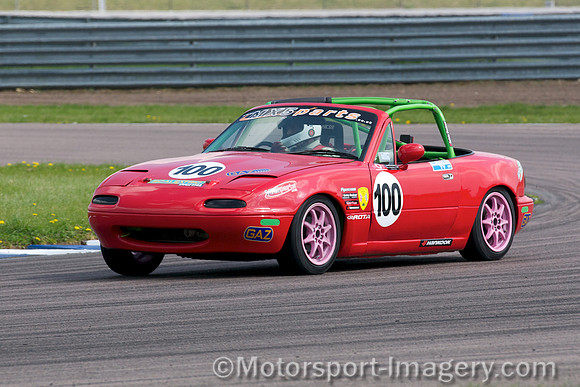 Mazda MX5, Alyn Robson