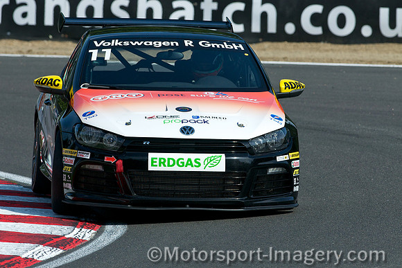 Dan Lloyd in the VW Scirocco R