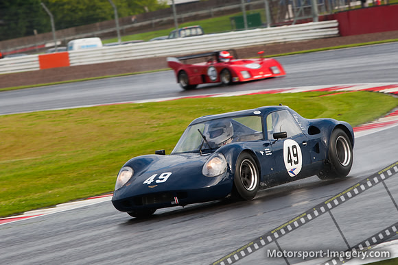 Adam Singer/Joe Singer  Chevron B8