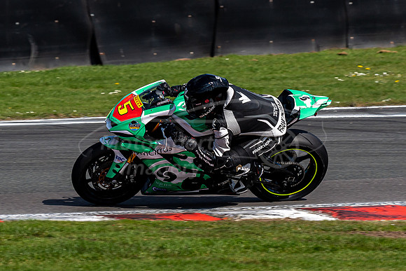 ND6_3711
