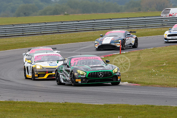 77  Fox Motorsport - Mercedes-AMG GT4  Mark Murfitt / Michael Br