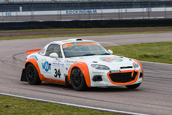 34  Dale Crowsley / John Vaudin
