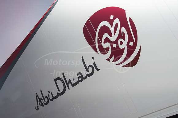 Citroen Rallying Mercedes Actros, Abu Dhabi