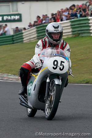 Honda  RC163
