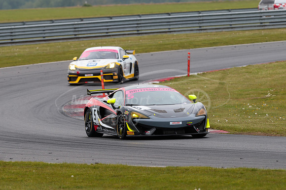 5  Tolman Motorsport - McLaren 570S GT4  Jordan Collard / Lewis