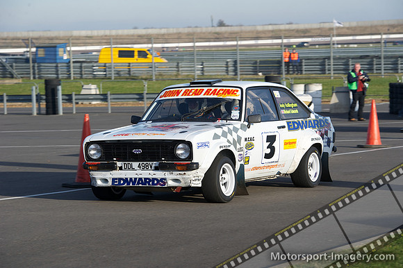 Richard Edwards / Andy Hollingham - Ford Escort