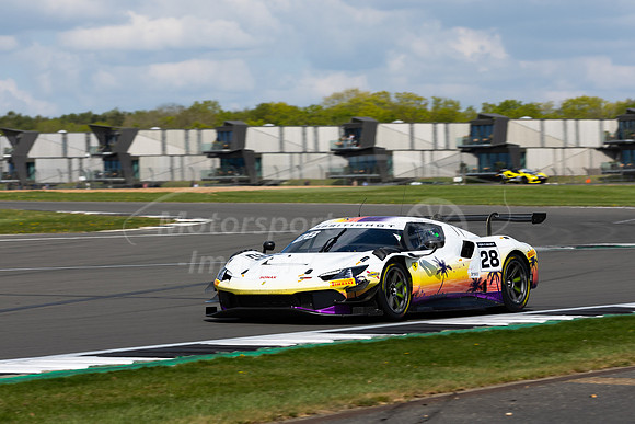28 Marcos Vivian / Francesco Castellacci